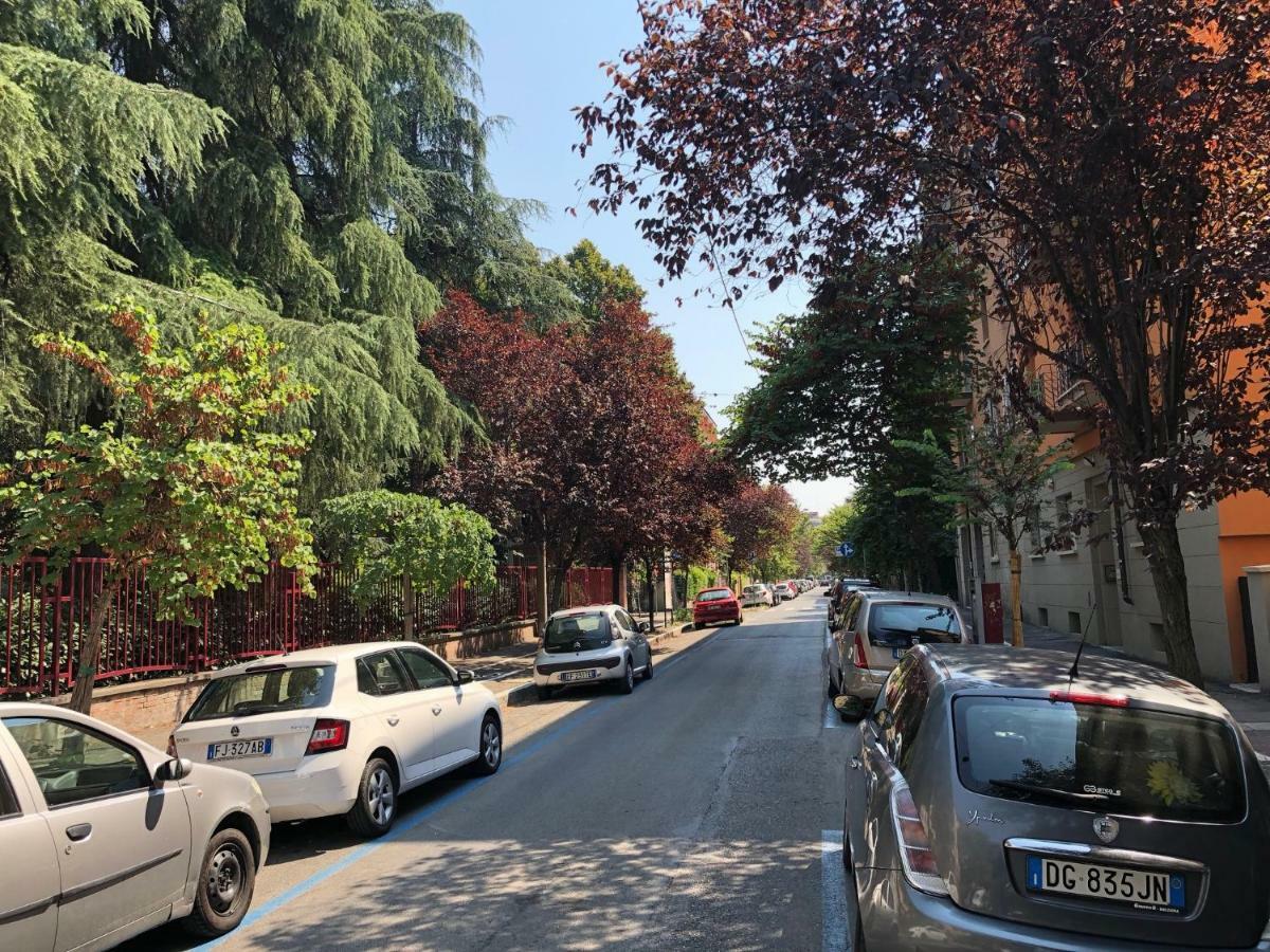 Pizzardi39 - The Place Apartments بولونيا المظهر الخارجي الصورة